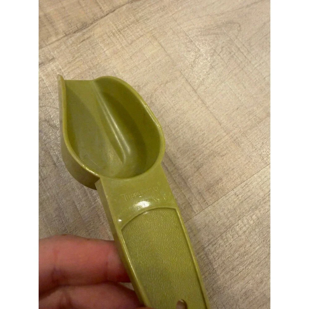 Vintage Tupperware Avocado Green Scoop